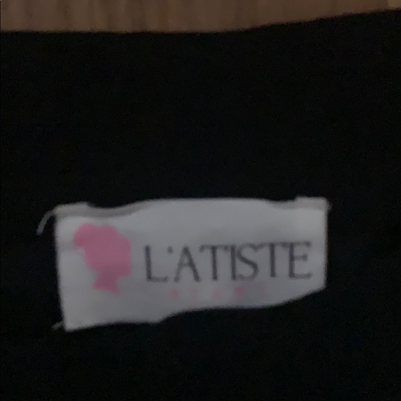 two piece - Picture 4 of 4